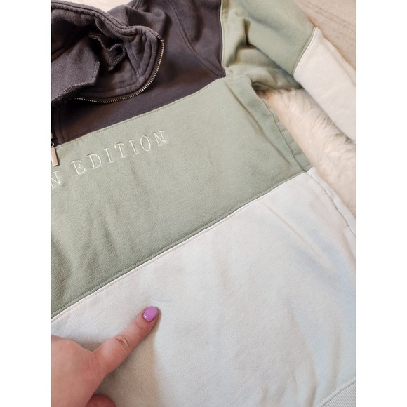 Cotton On Womens Gray Green White Colorblock Quarter-Zip Sweatshirt, Size S - Picture 5 of 7